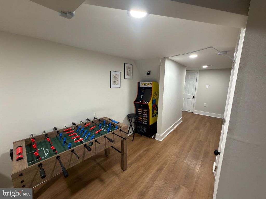 Image 24 of property listing at 129 N ROSE ST, Baltimore, MD 21224