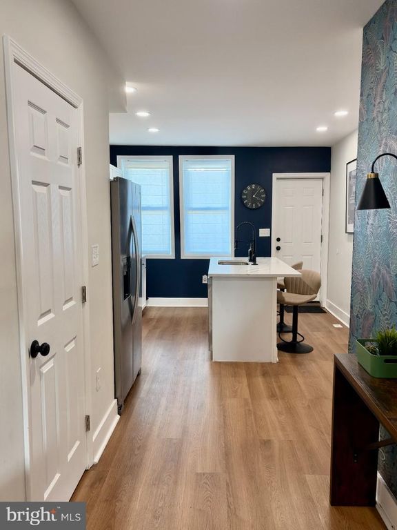 Image 5 of property listing at 129 N ROSE ST, Baltimore, MD 21224