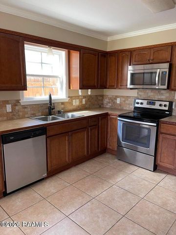 205 W Monroe Street A, Broussard, LA 70518