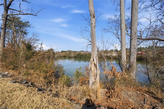 1008 Paragon Way Unit D, Suffolk, VA 23435