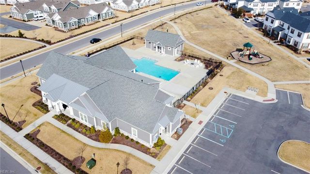 1008 Paragon Way Unit D, Suffolk, VA 23435