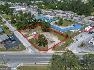 804 S Dixon Street, Alma, GA 31510