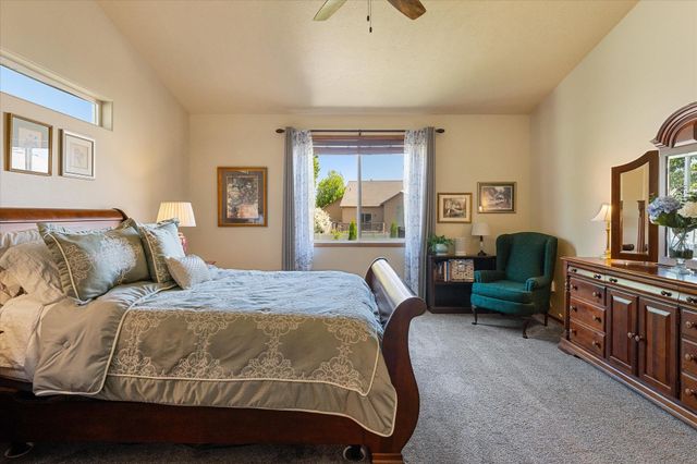 2019 S Sundance Dr, Spokane Valley, WA 99016