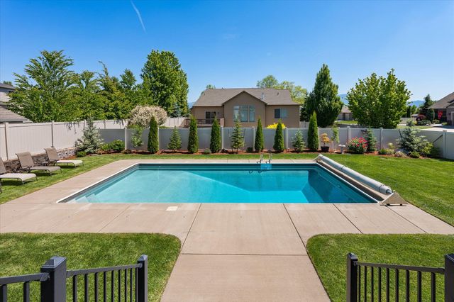 2019 S Sundance Dr, Spokane Valley, WA 99016