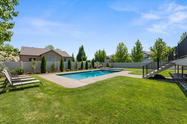 2019 S Sundance Dr, Spokane Valley, WA 99016