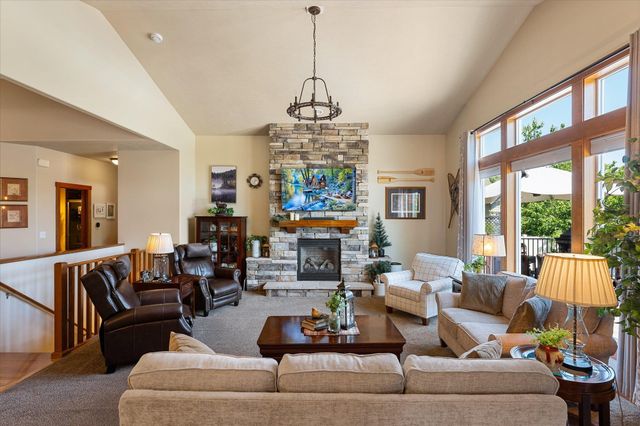 2019 S Sundance Dr, Spokane Valley, WA 99016