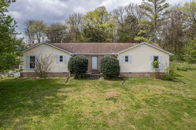 511 N Main St, Cornersville, TN 37047