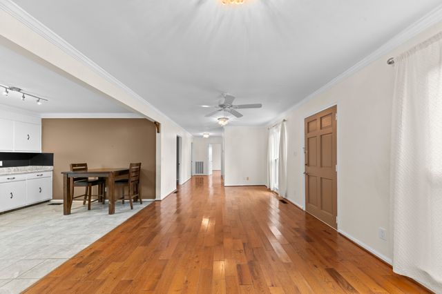 511 N Main St, Cornersville, TN 37047