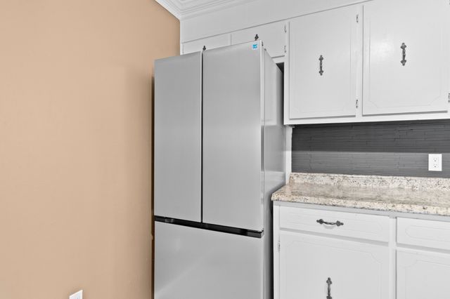 511 N Main St, Cornersville, TN 37047