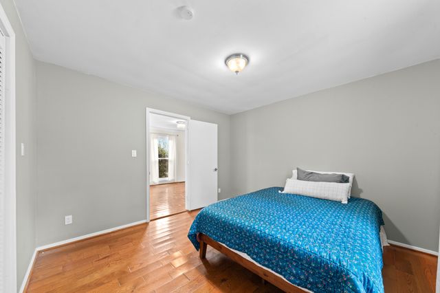 511 N Main St, Cornersville, TN 37047