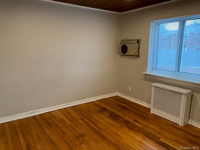 72-31 Little Neck Parkway G-1, Glen Oaks, NY 11004