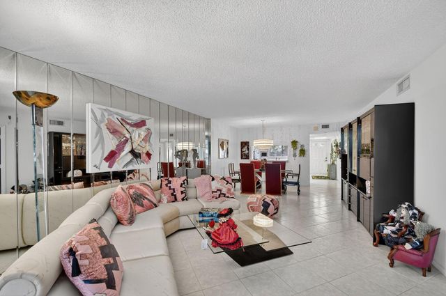 4735 Lucerne Lakes Blvd 306, Lake Worth, FL 33467