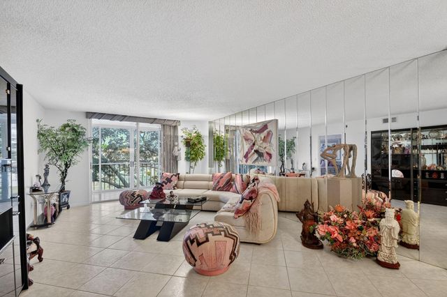 4735 Lucerne Lakes Blvd 306, Lake Worth, FL 33467