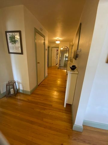 275 Tappan St 1, Brookline, MA 02446