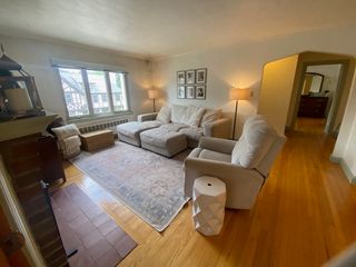 275 Tappan St 1, Brookline, MA 02446
