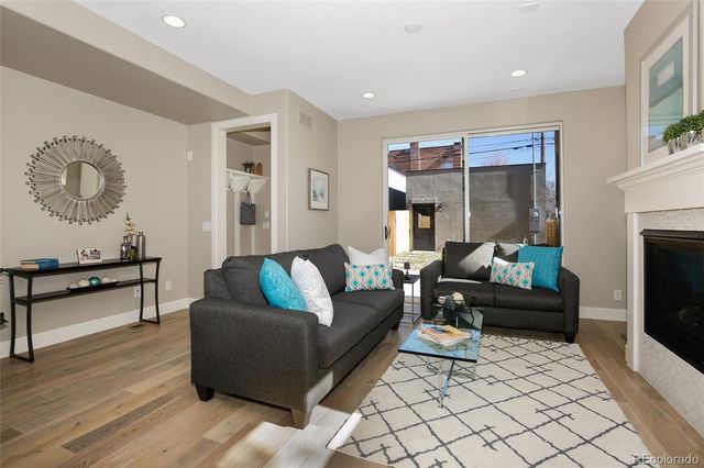 1686 S Grant Street, Denver, CO 80210