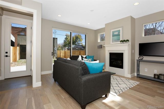 1686 S Grant Street, Denver, CO 80210