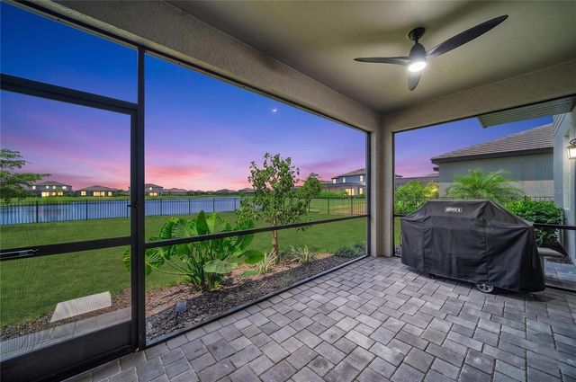 15016 SEA SALT WAY, Lakewood Ranch, FL 34211