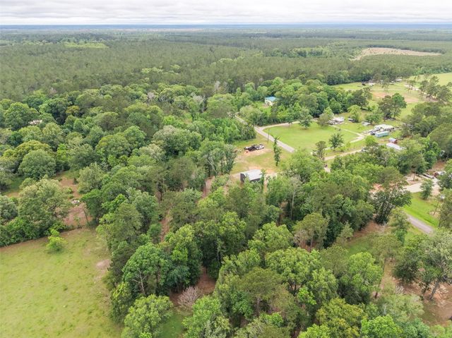 351 Oak Knoll Road, Cleveland, TX 77328