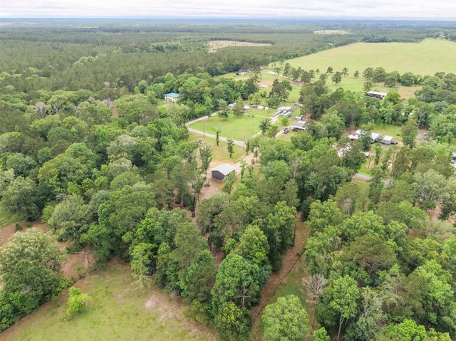 351 Oak Knoll Road, Cleveland, TX 77328