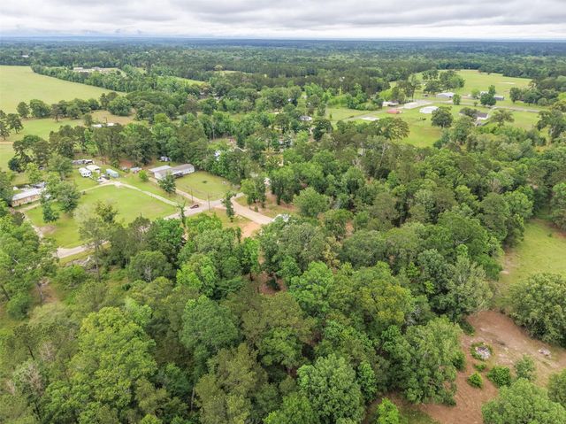 351 Oak Knoll Road, Cleveland, TX 77328