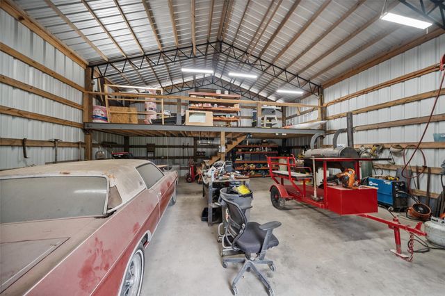 351 Oak Knoll Road, Cleveland, TX 77328