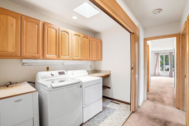 8 Pinewood COURT, Wind Point, WI 53402