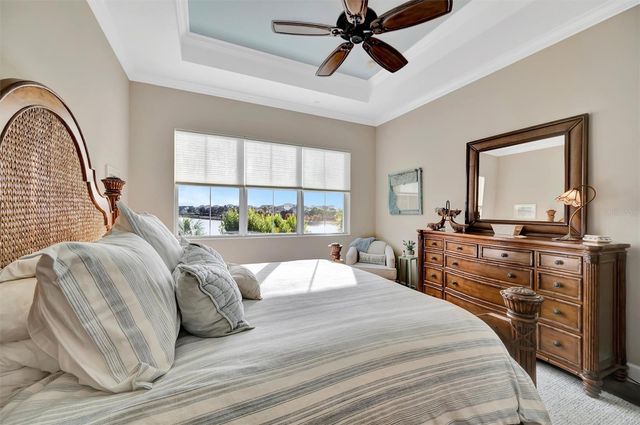 246 SAPPHIRE LAKE DRIVE 201, Bradenton, FL 34209