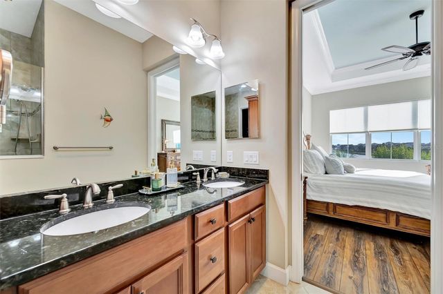 246 SAPPHIRE LAKE DRIVE 201, Bradenton, FL 34209