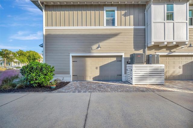 246 SAPPHIRE LAKE DRIVE 201, Bradenton, FL 34209