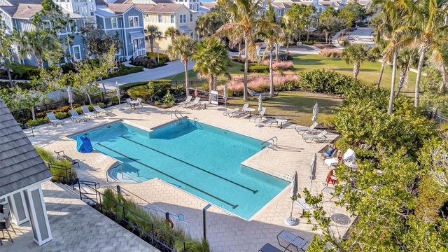 246 SAPPHIRE LAKE DRIVE 201, Bradenton, FL 34209