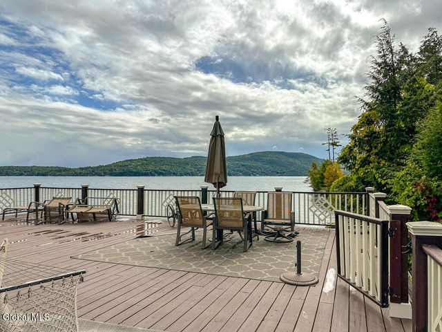 101 Green Harbour Lane, Lake George, NY 12845