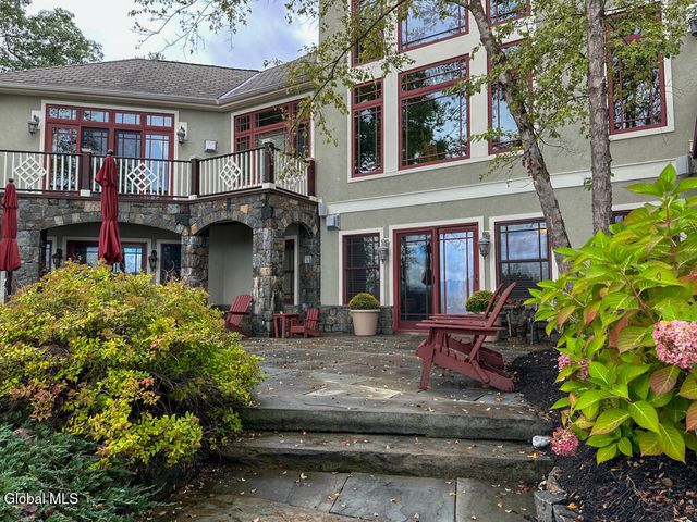 101 Green Harbour Lane, Lake George, NY 12845