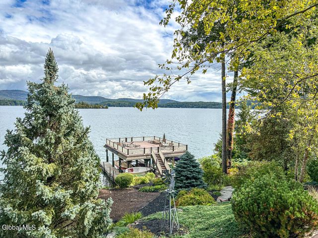 101 Green Harbour Lane, Lake George, NY 12845