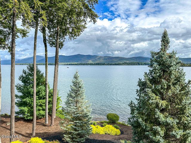 101 Green Harbour Lane, Lake George, NY 12845