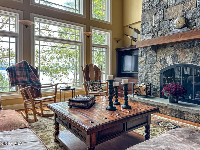 101 Green Harbour Lane, Lake George, NY 12845