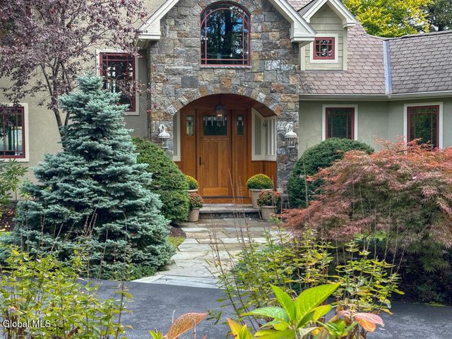 101 Green Harbour Lane, Lake George, NY 12845