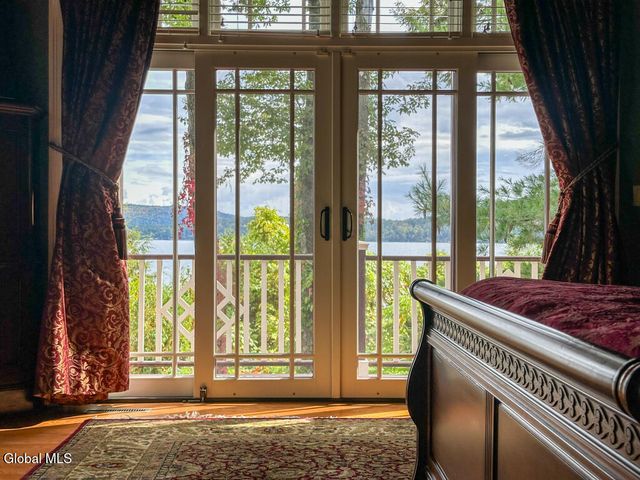 101 Green Harbour Lane, Lake George, NY 12845
