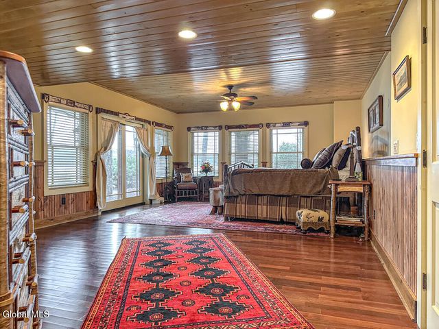 101 Green Harbour Lane, Lake George, NY 12845