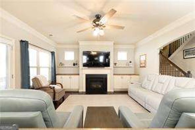 309 Montgomery Way, Woodstock, GA 30188