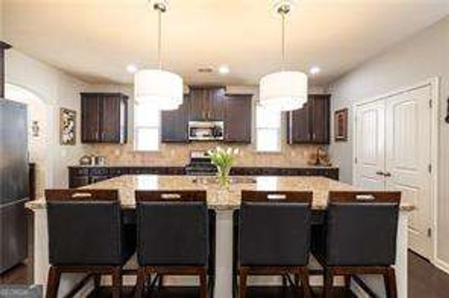 309 Montgomery Way, Woodstock, GA 30188