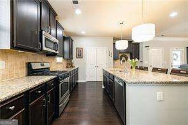 309 Montgomery Way, Woodstock, GA 30188