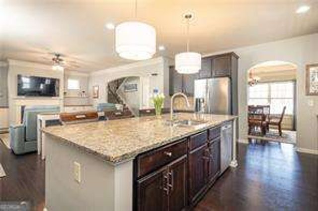 309 Montgomery Way, Woodstock, GA 30188