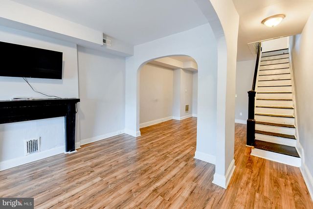 2039 SINCLAIR LN, Baltimore, MD 21213