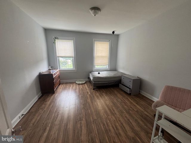 2039 SINCLAIR LN, Baltimore, MD 21213