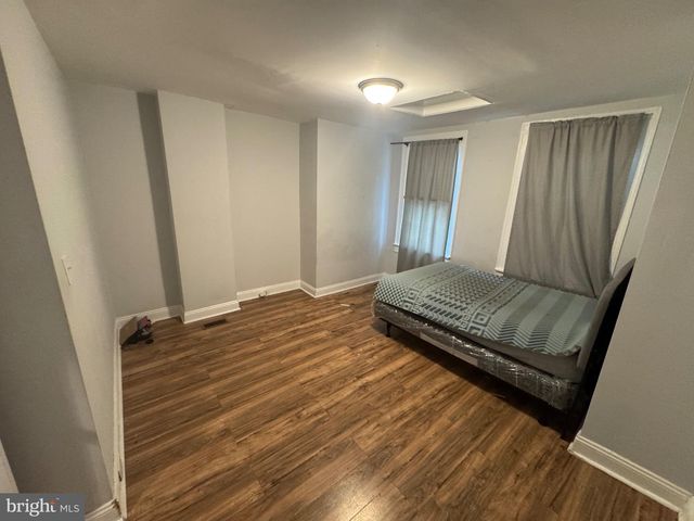 2039 SINCLAIR LN, Baltimore, MD 21213