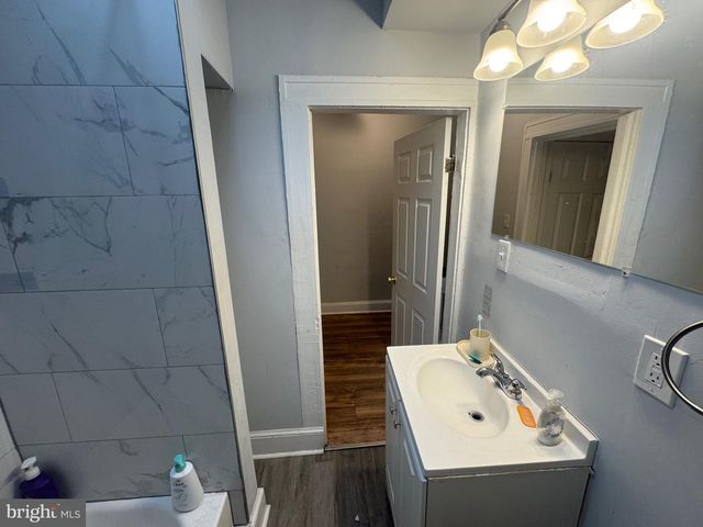 2039 SINCLAIR LN, Baltimore, MD 21213