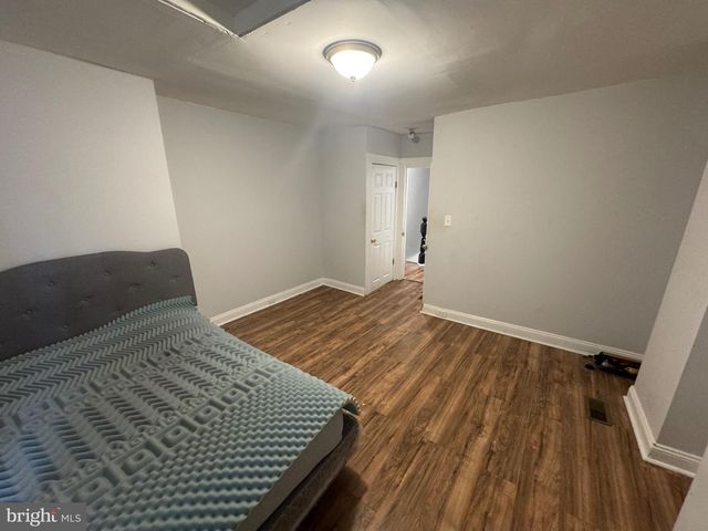 2039 SINCLAIR LN, Baltimore, MD 21213