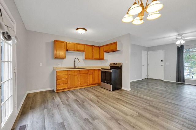 5401 Cranberry Hill Circle, St Joseph, MO 64503