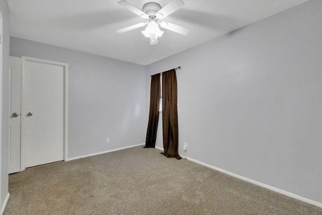 5401 Cranberry Hill Circle, St Joseph, MO 64503